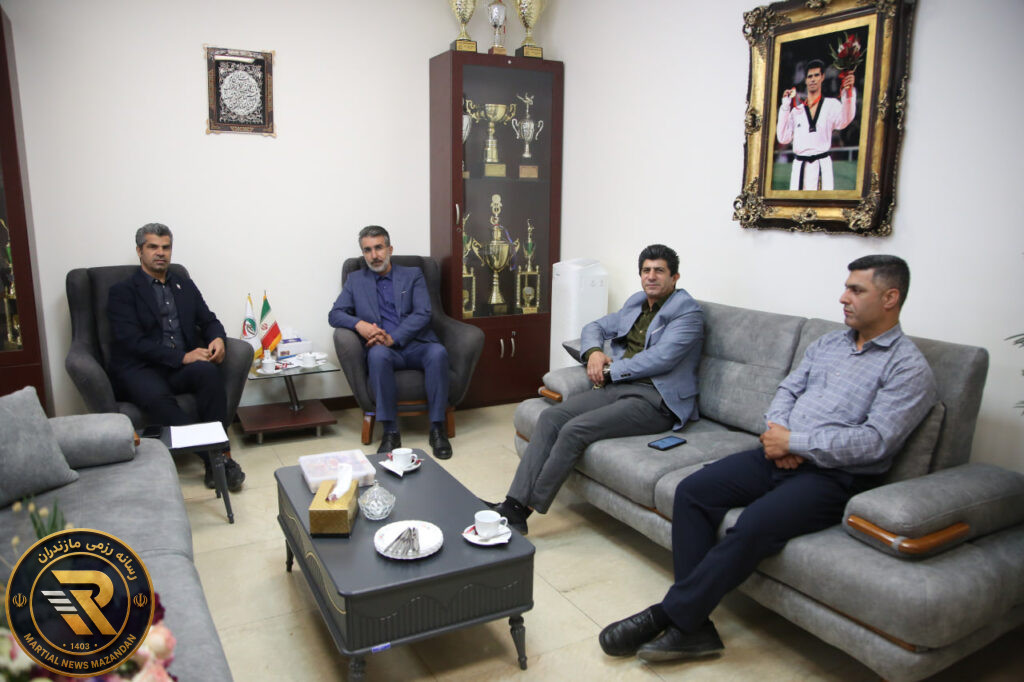 دیدار مدیرکل ورزش و جوانان استان مازندران با هادی ساعی 1 photo 2026 07 09 01 20 39